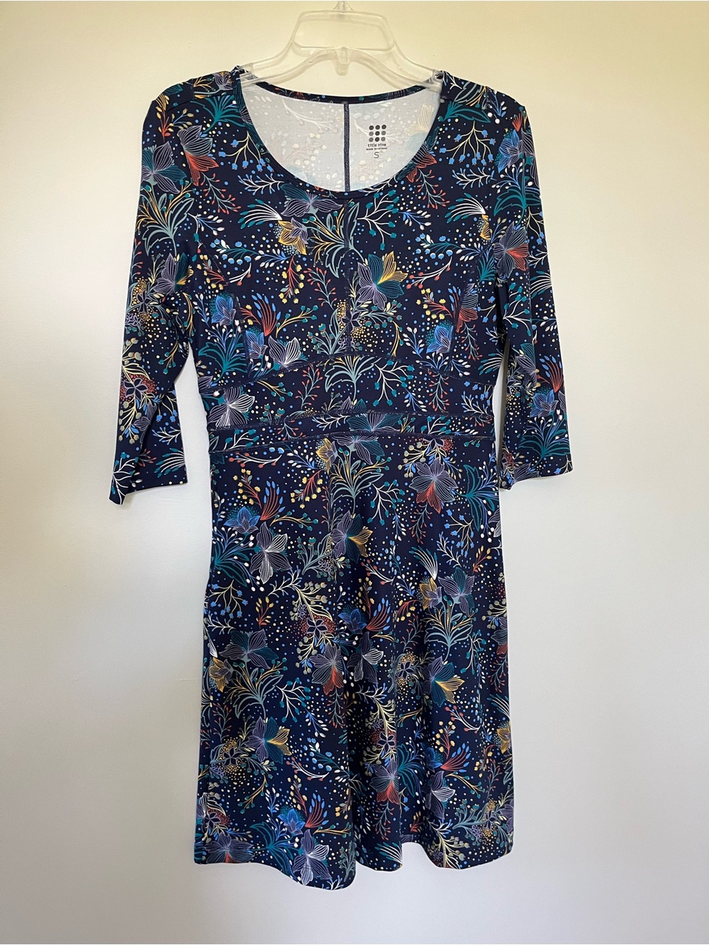 Title Nine Floral Navy Fit-and-Flare Dress with Three-Quarter Sleeves Size Small